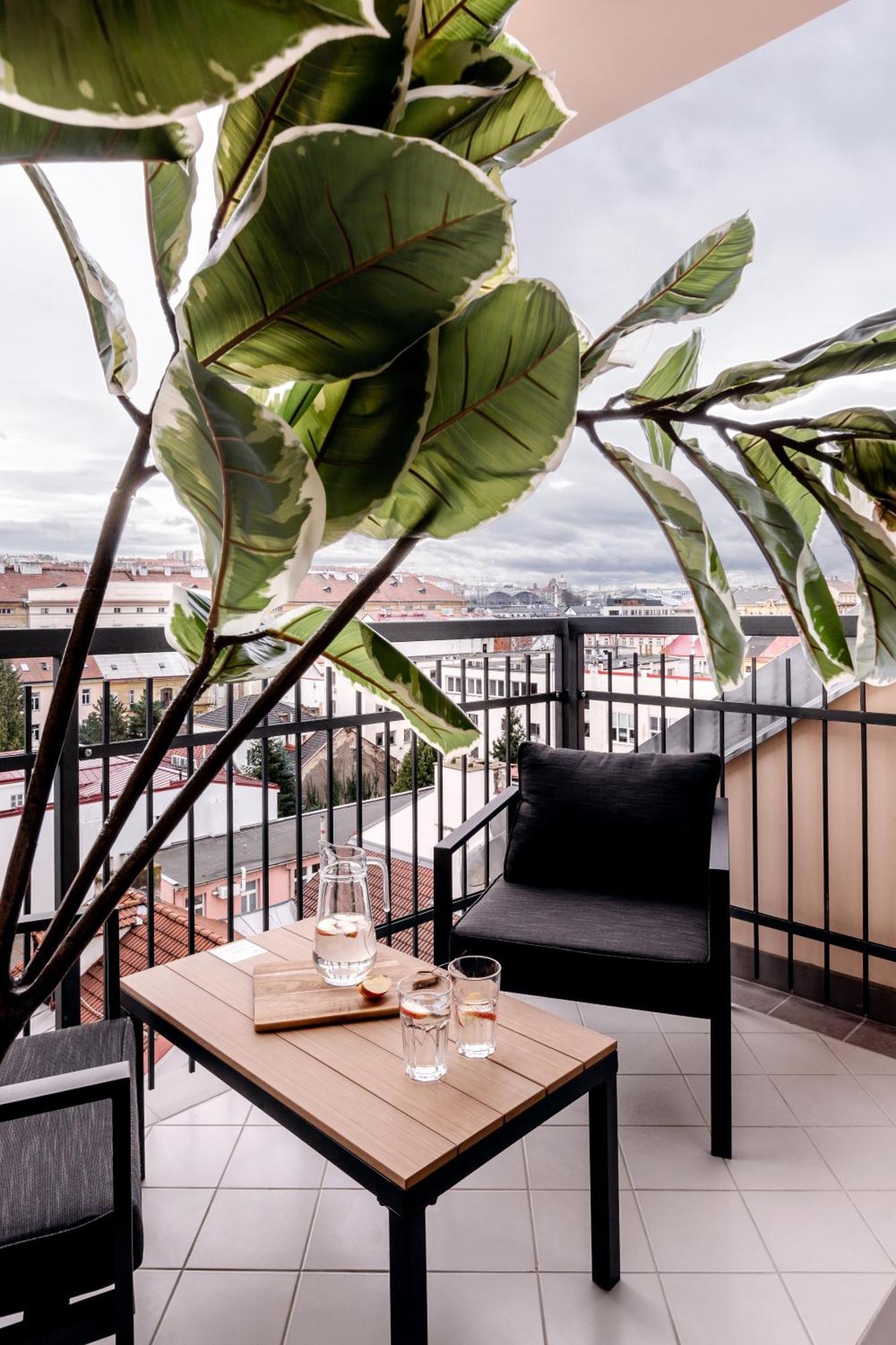 Turnkey I Karlin Square Lejlighed Prag